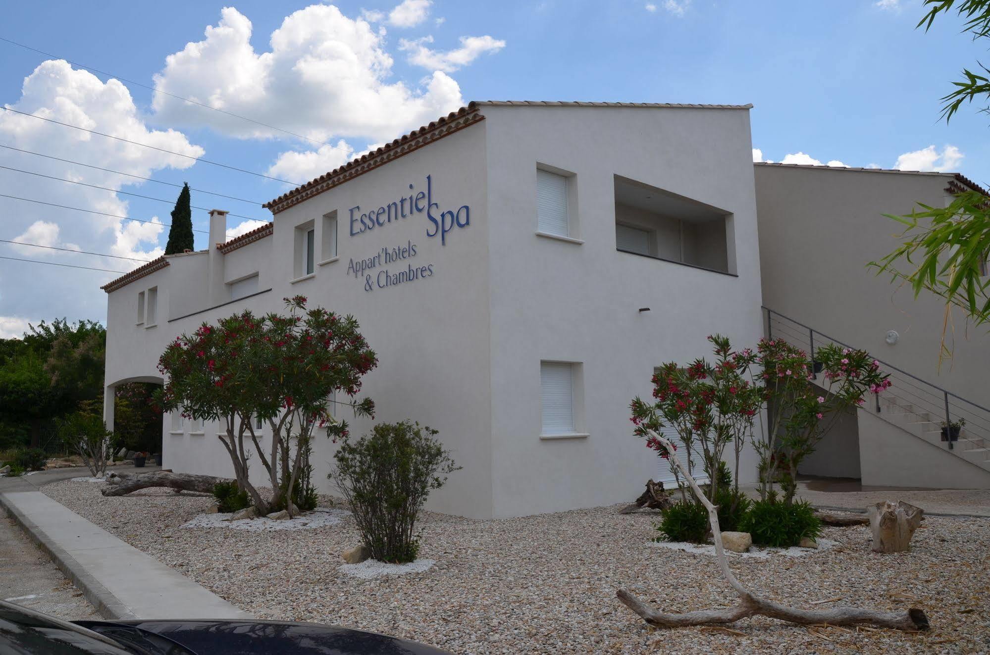 Appart'Hotel Et Chambres Essentiel Spa Arles Exterior photo